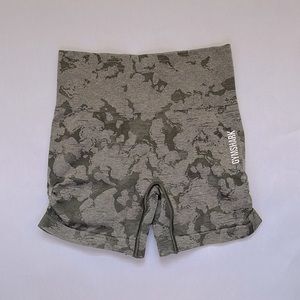 GYMSHARK ADAPT CAMO SEAMLESS SHORTS